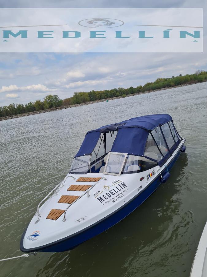 Pensiunea Medellin Tulcea Exteriér fotografie